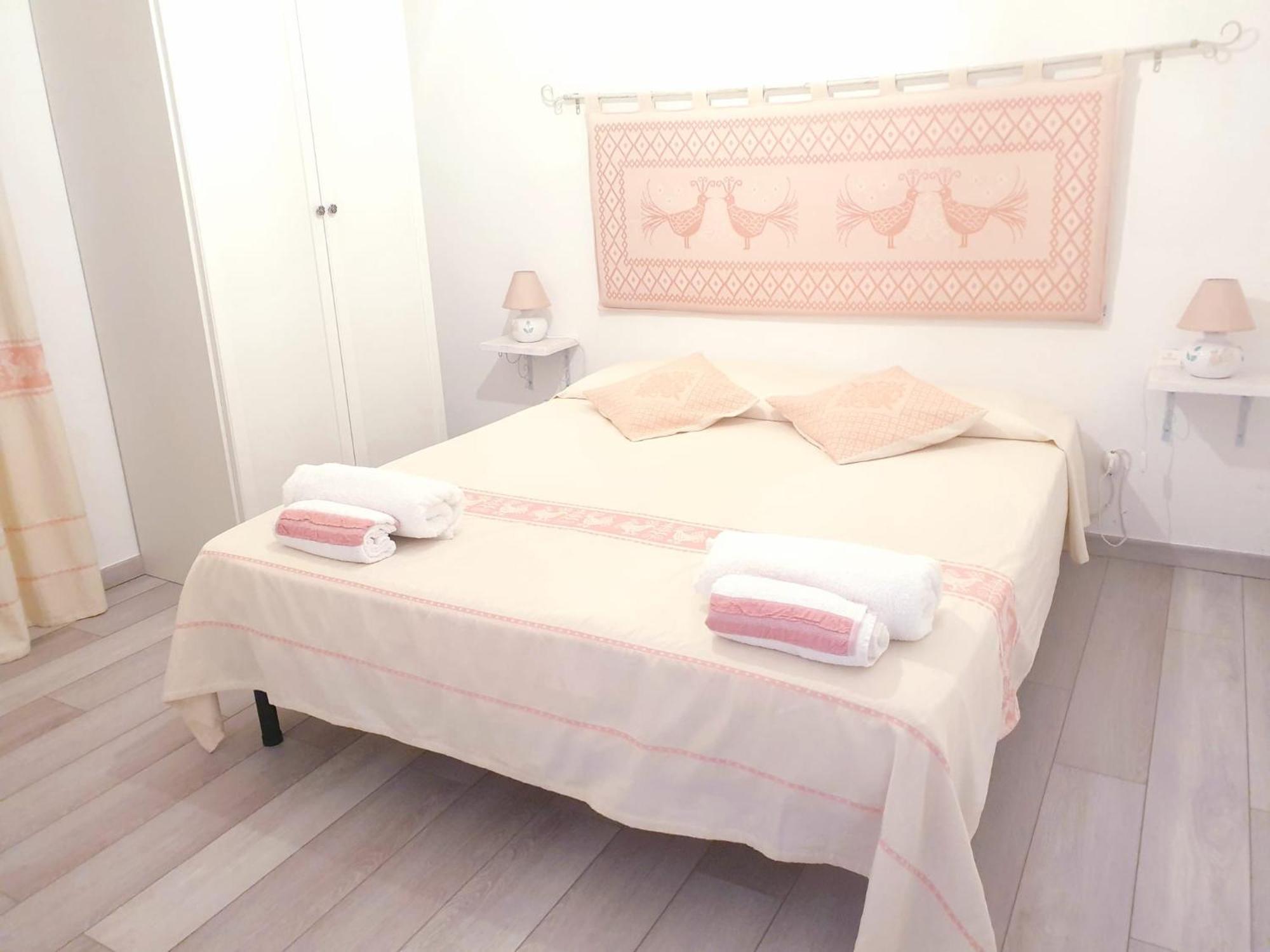 בארי סארדו I Love Ogliastra Apartments Iun Q4332 Rosa מראה חיצוני תמונה